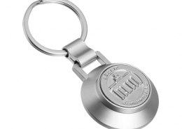 Round Custom Keychain With Bottle Opener is made of zinc alloy.