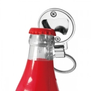 Open the cap by Round Custom Keychain With Bottle Opener