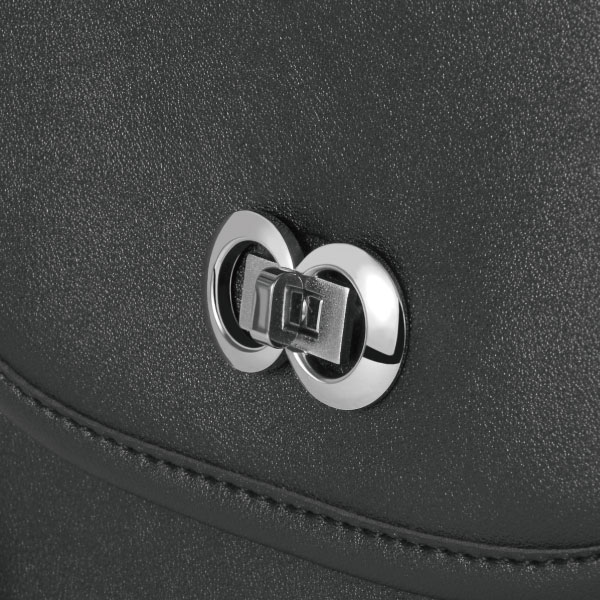 Lock the Eight Shaped Metal Bag Buckle on the bag.