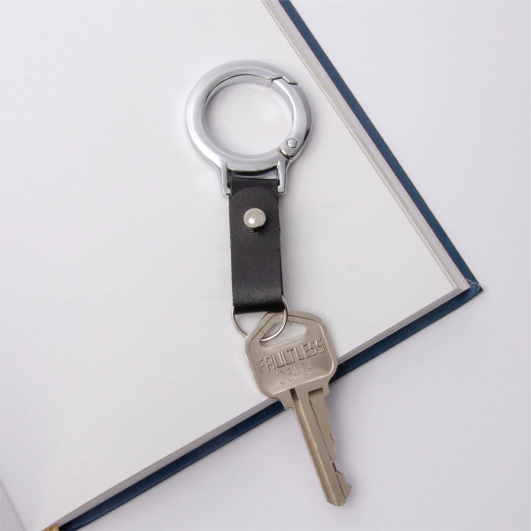 Fashion Design 3D Zinc Alloy Key Pendant Car Model Custom Keychain for  Promotional Gift - China Key Ring and Custom Key Chain price